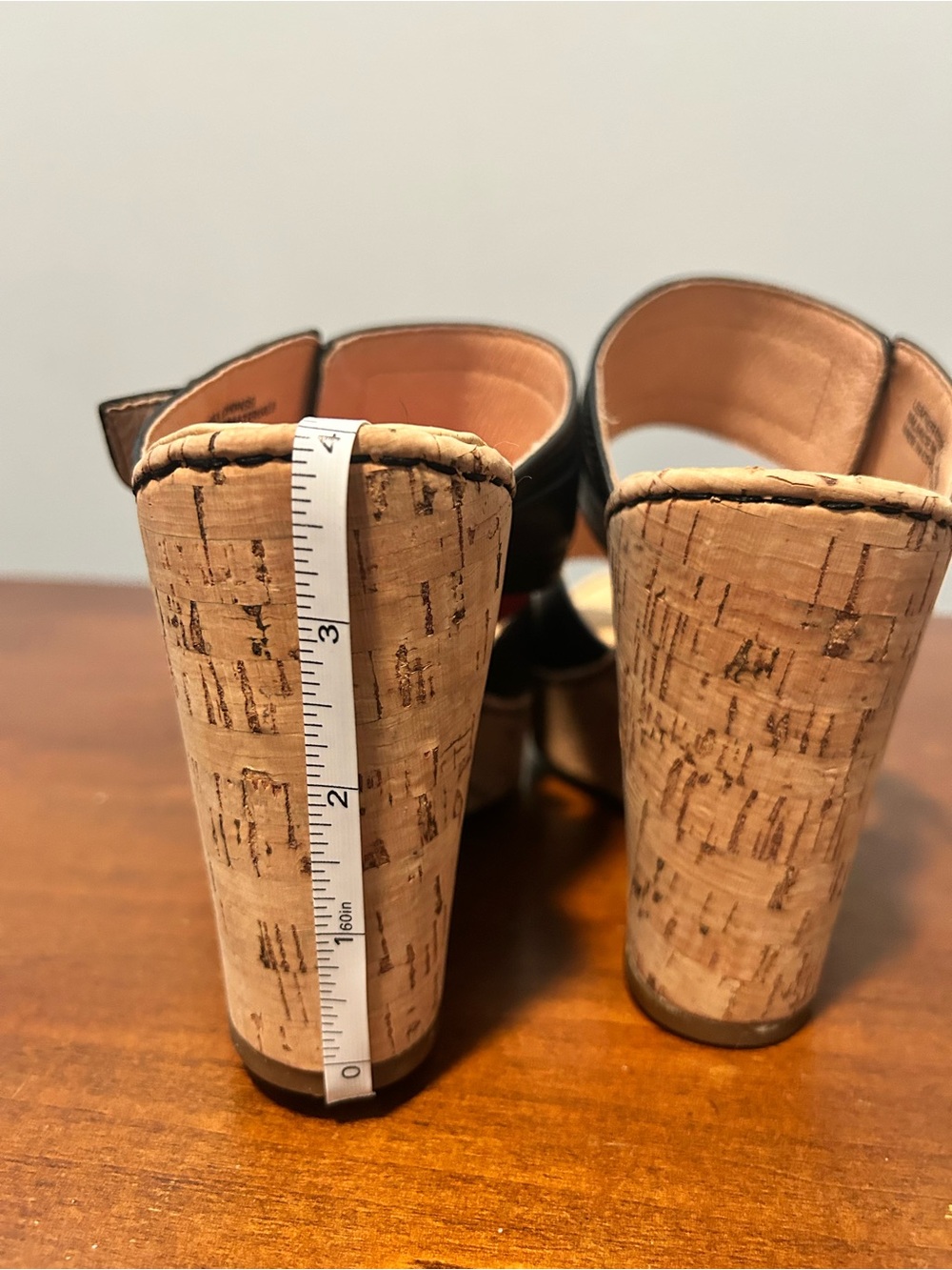 BORN Black Leather Cork Wedge Sandals Classic Slide with Buckle size 9 - Picture 10 of 13